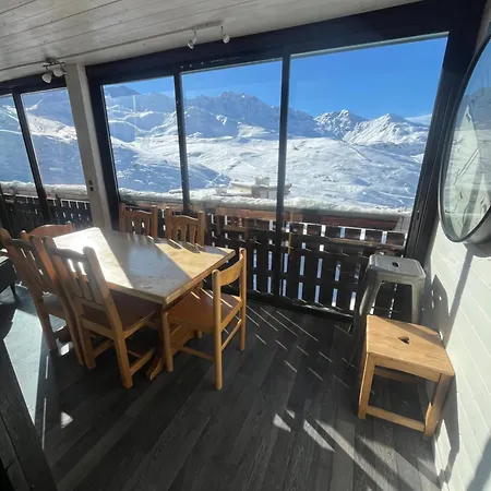 - Inout - 7 Beds Flat S-k10